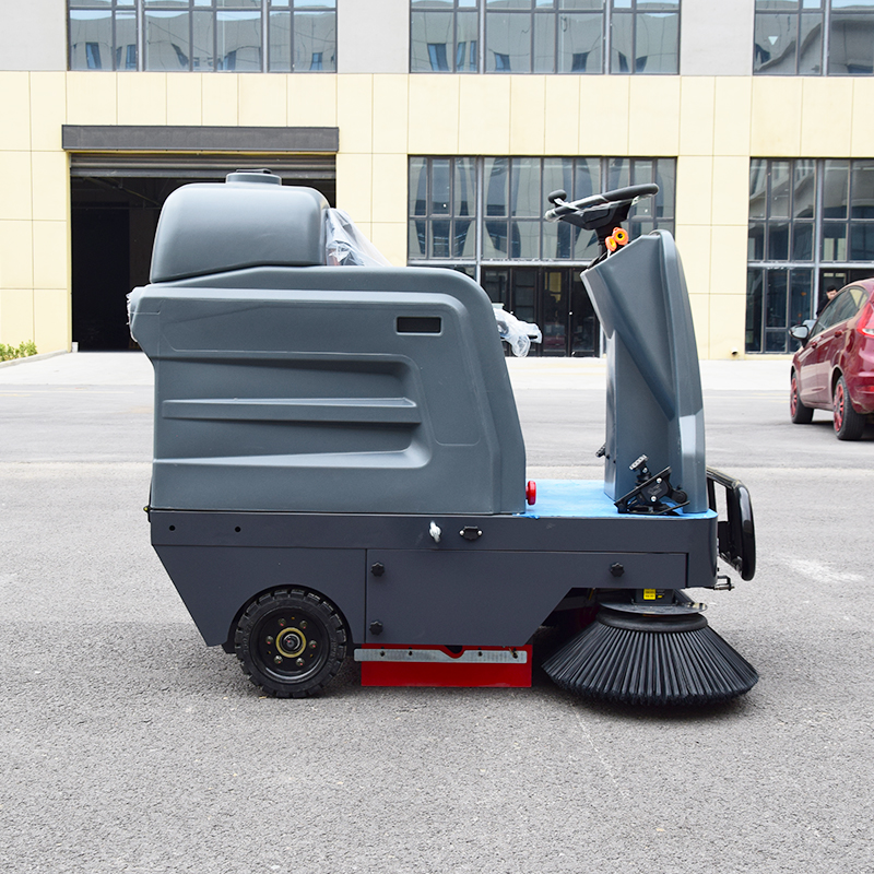 Customized Hot Selling Ride-On - Outdoor Power Broom recensione e prezzo