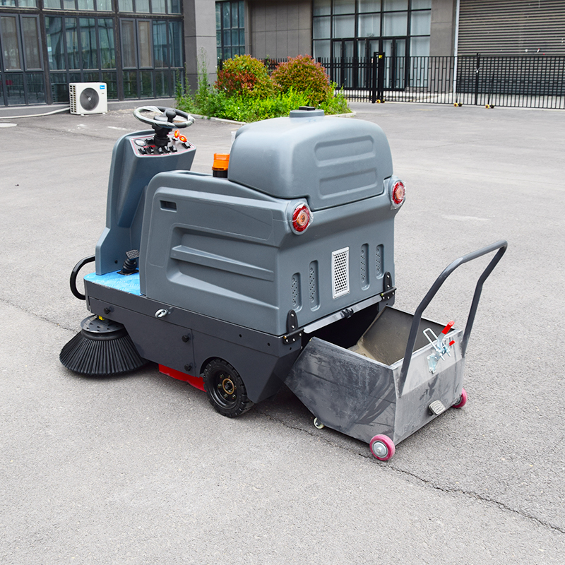 Customized Hot Selling Ride-On - Outdoor Power Broom recensione e prezzo