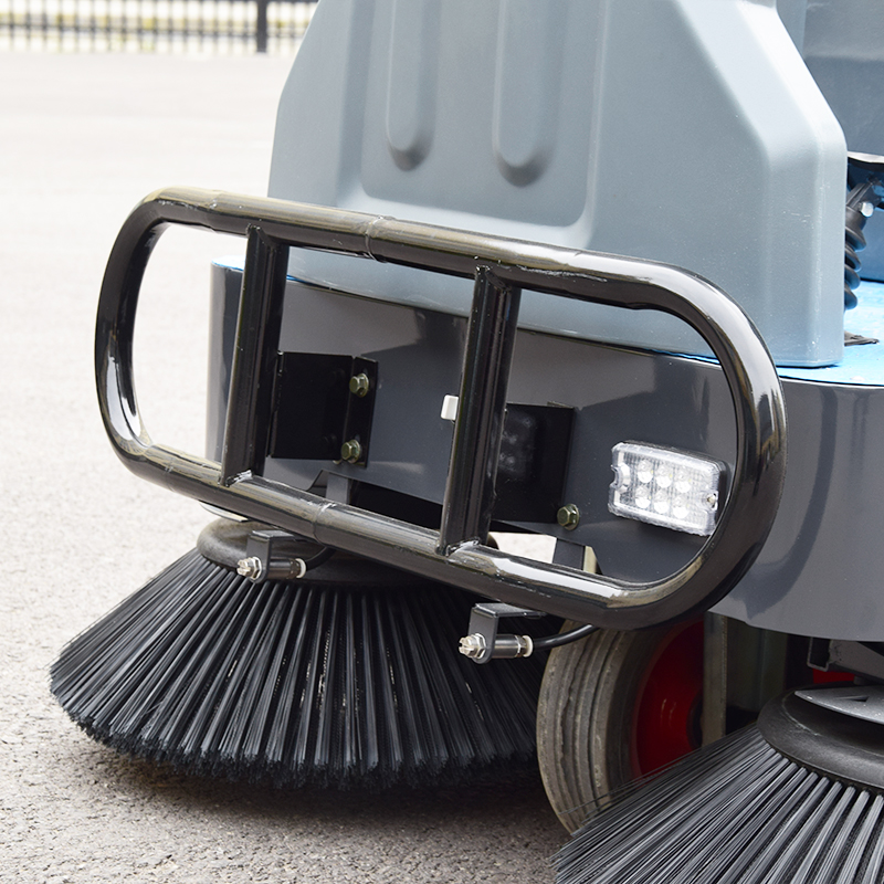 Customized Hot Selling Ride-On - Outdoor Power Broom recensione e prezzo