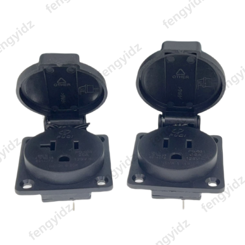 Black 125V 15A 20A IP44 CE Ame - Outdoor Power Receptacle recensione e prezzo