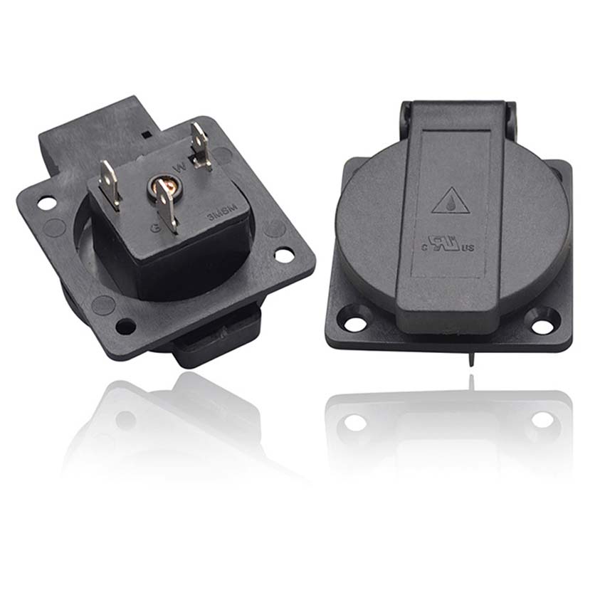 Black 125V 15A 20A IP44 CE Ame - Outdoor Power Receptacle recensione e prezzo